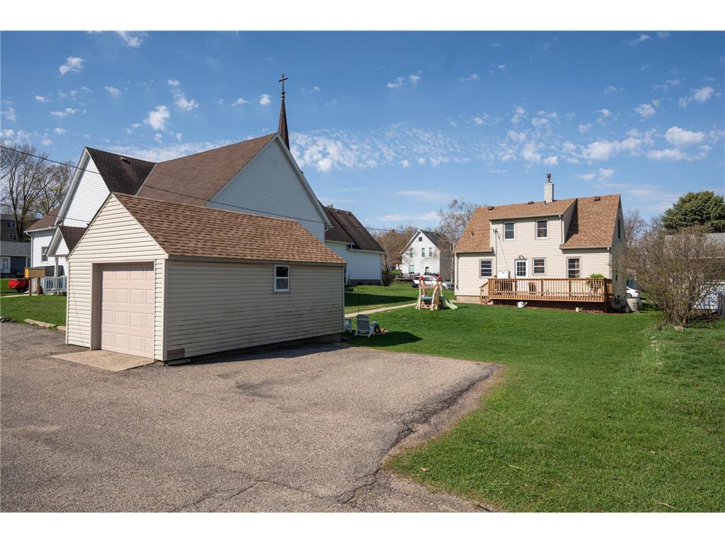 106 N 4th Street Goodhue MN 55027 7046121 image35