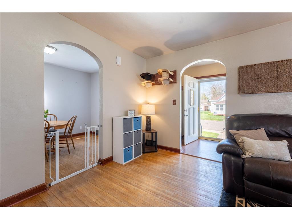 106 N 4th Street Goodhue MN 55027 7046121 image5