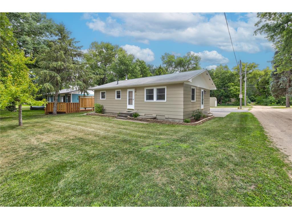 106 N Loomis Street Ghent MN 56239 6403872 image1