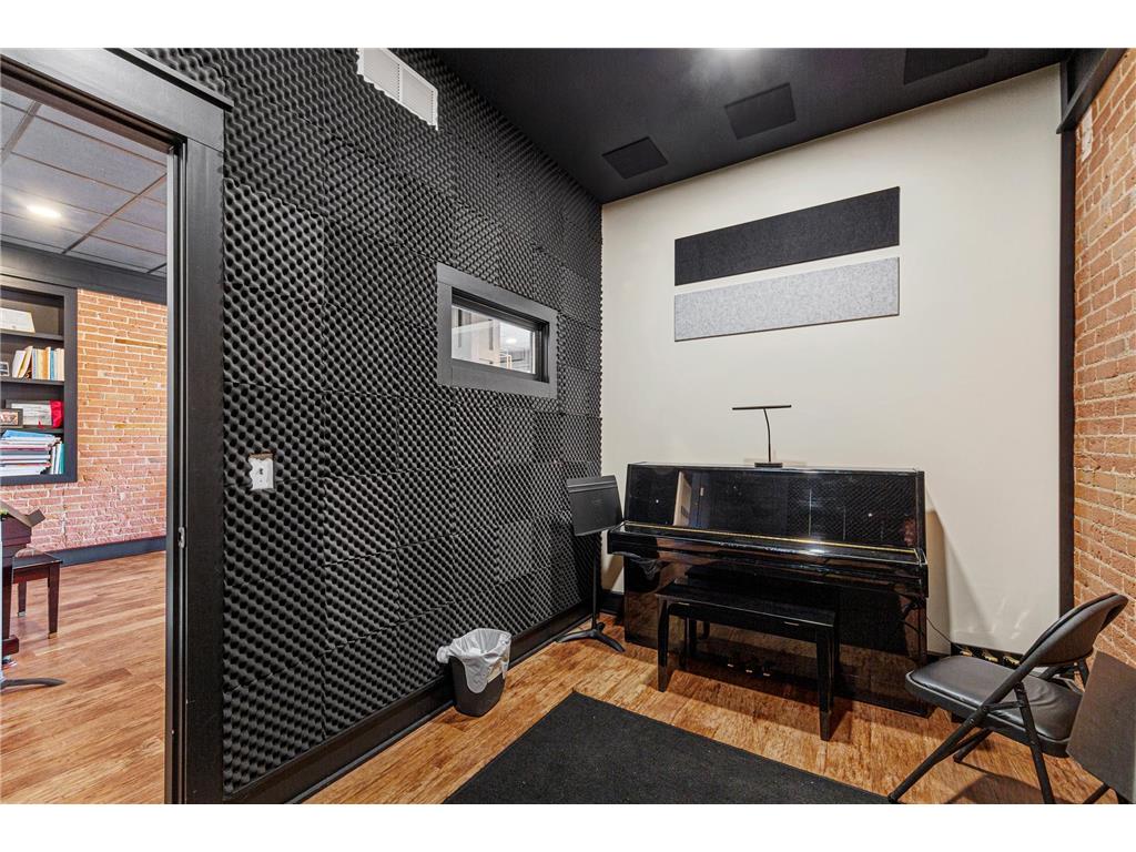 106 N Main Street Le Sueur MN 56058 6686903 image15