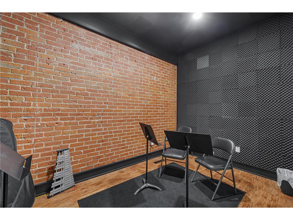 106 N Main Street Le Sueur MN 56058 6686903 image16