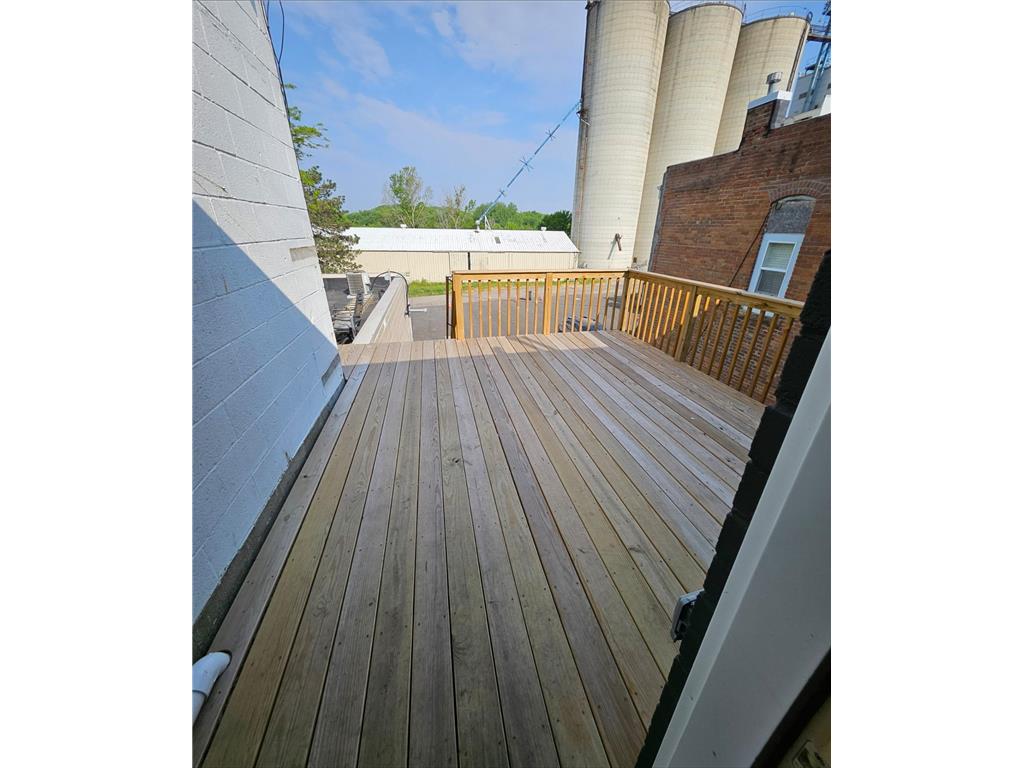 106 N Main Street Le Sueur MN 56058 6686903 image21