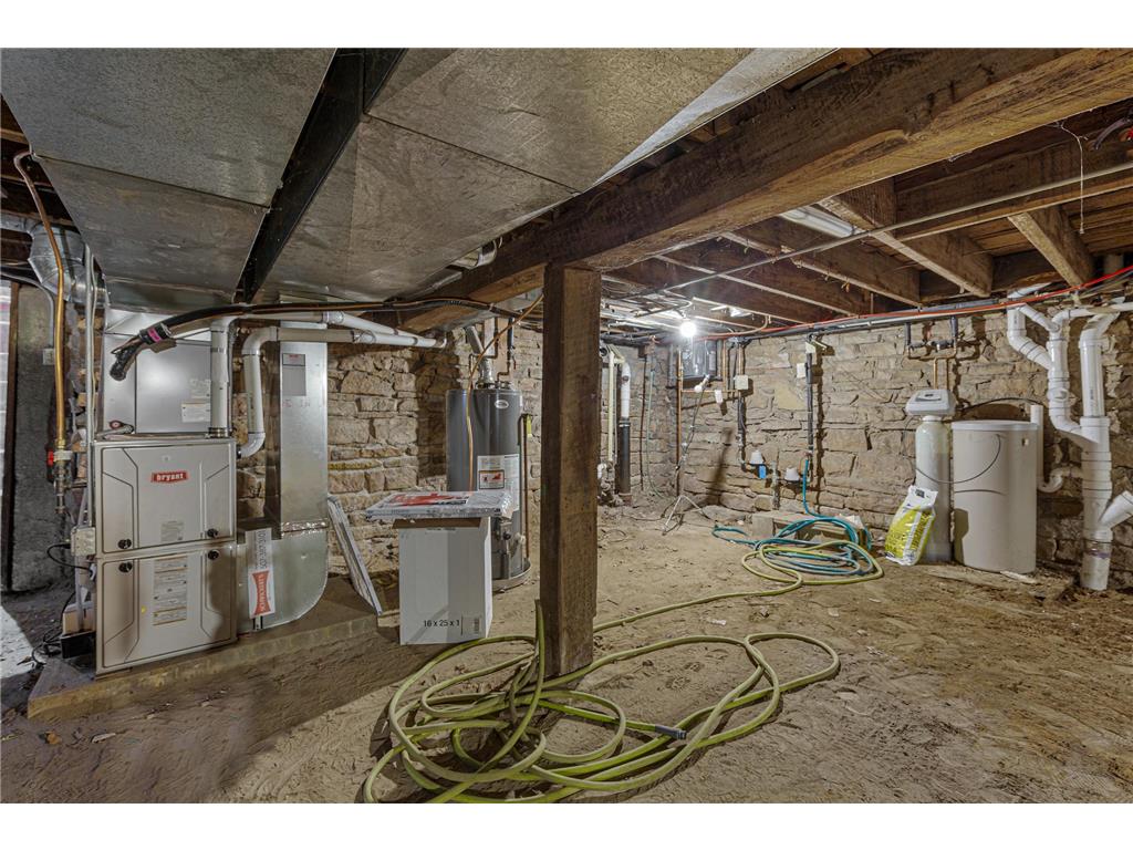 106 N Main Street Le Sueur MN 56058 6686903 image30