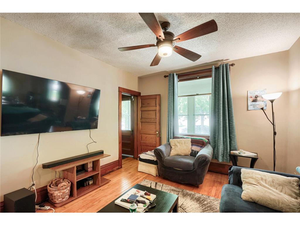 106 N Pine Street Chaska MN 55318 7095614 image5