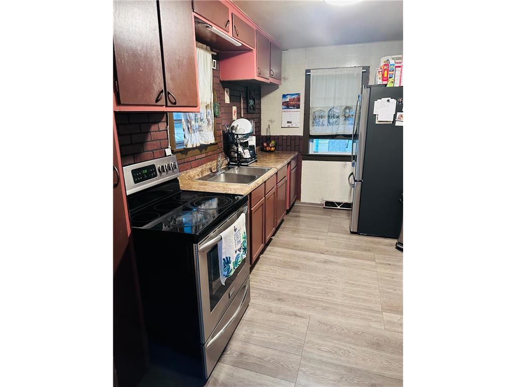 106 NE Oak Street Brownsdale MN 55918 7089949 image4