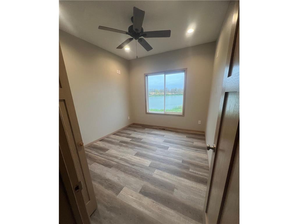 106 Pelican Bay Road Lake Sarah Twp MN 56132 - Lake Shetek Inlet 6803003 image4