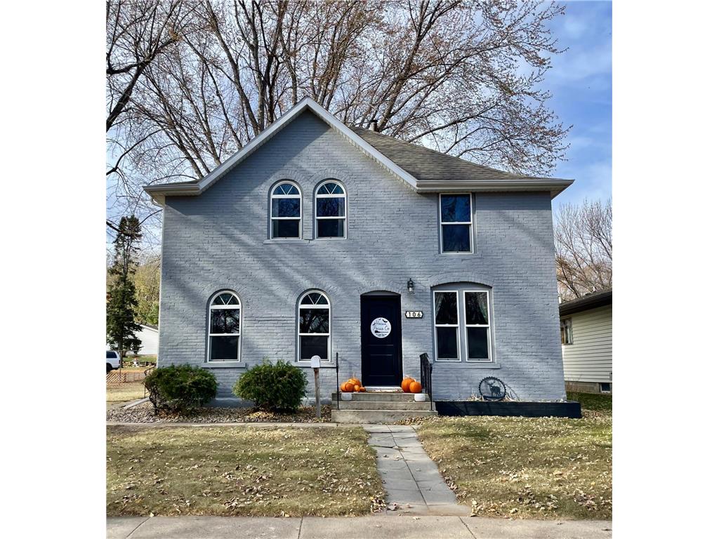 106 S Spring Avenue, Springfield, MN 56087 MLS 6305682 Edina Realty