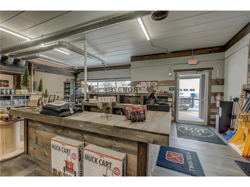 106 W Main Street Roberts WI 54023 7033298 image1