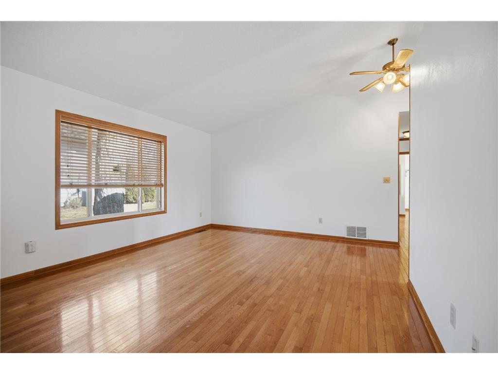 1060 Cherry Street Owatonna MN 55060 7088617 image18