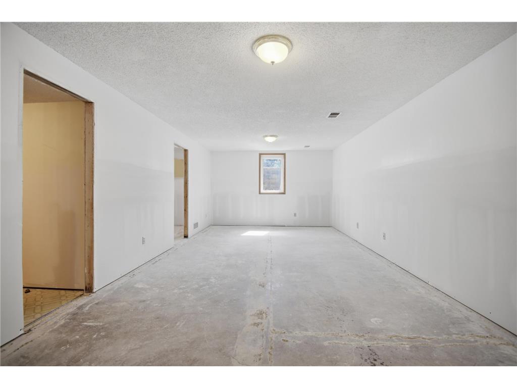 1060 Cherry Street Owatonna MN 55060 7088617 image32