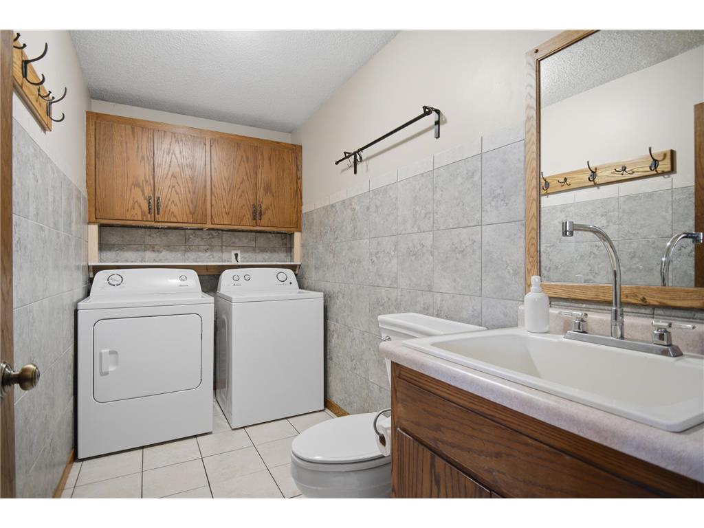 1060 Cherry Street Owatonna MN 55060 7088617 image9