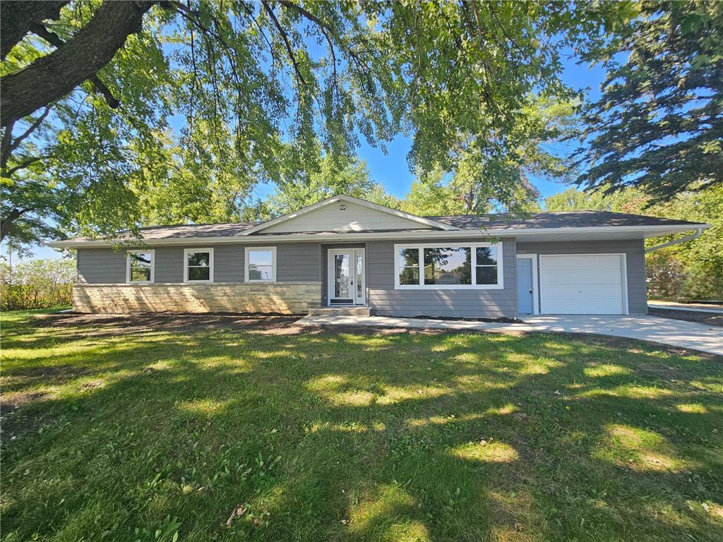 1060 Dale Street SW Hutchinson MN 55350 6791488 image1