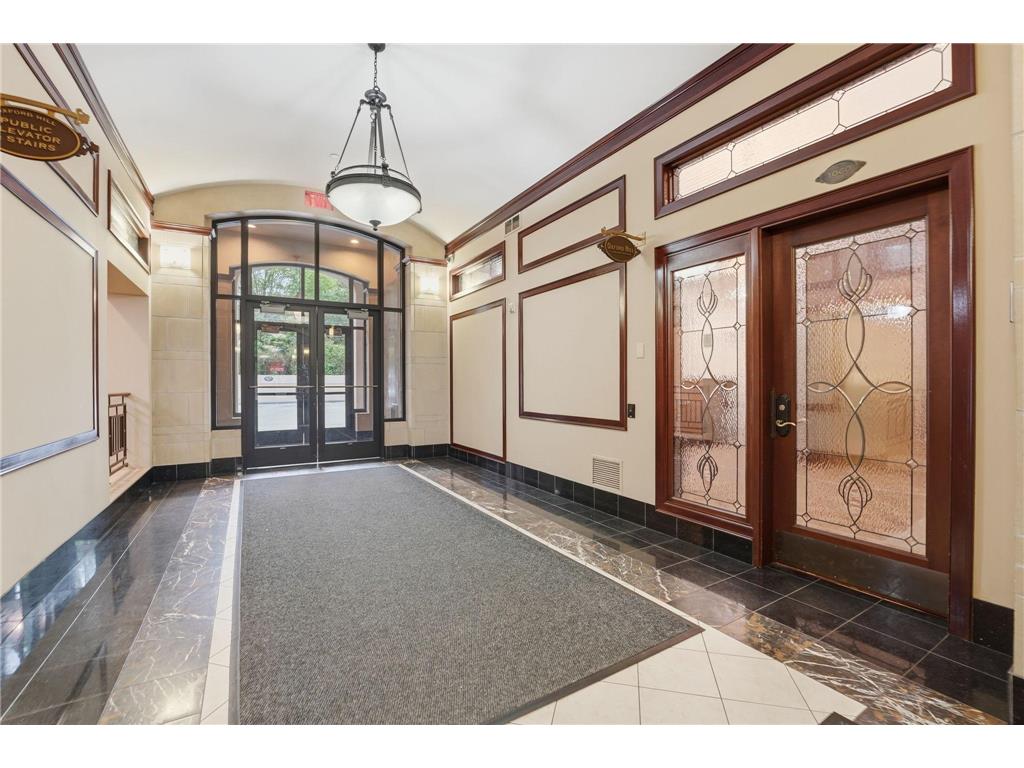 1060 Grand Avenue #203 Saint Paul MN 55105 7073317 image30
