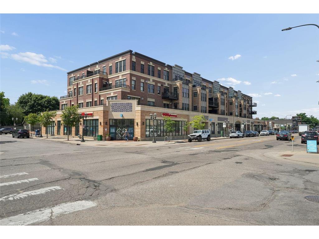 1060 Grand Avenue #210 Saint Paul MN 55105 7072313 image1