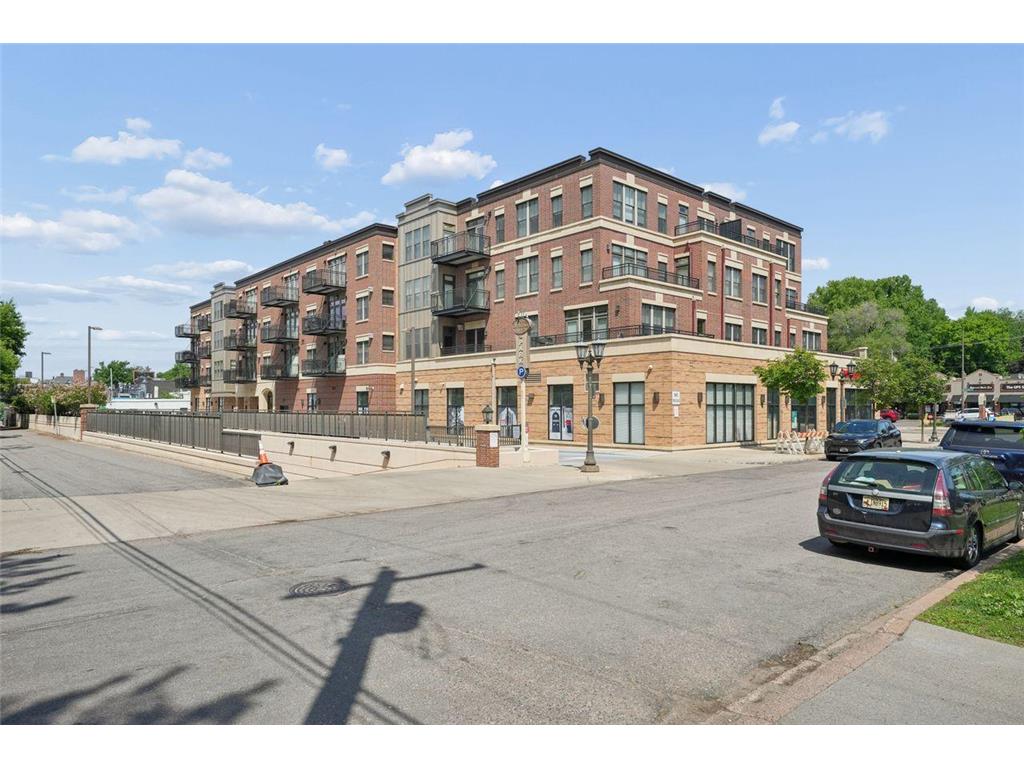 1060 Grand Avenue #210 Saint Paul MN 55105 7072313 image20
