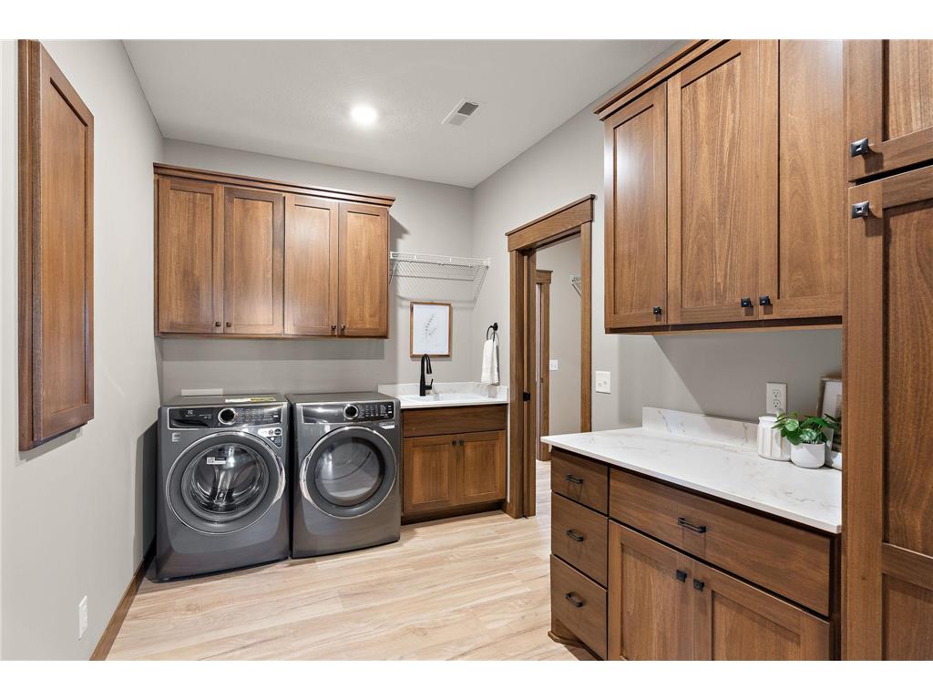 1060 Legend Lane River Falls WI 54022 7093224 image13