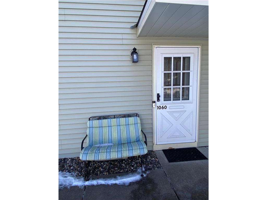1060 Pond View Court Vadnais Heights MN 55127 6825160 image2