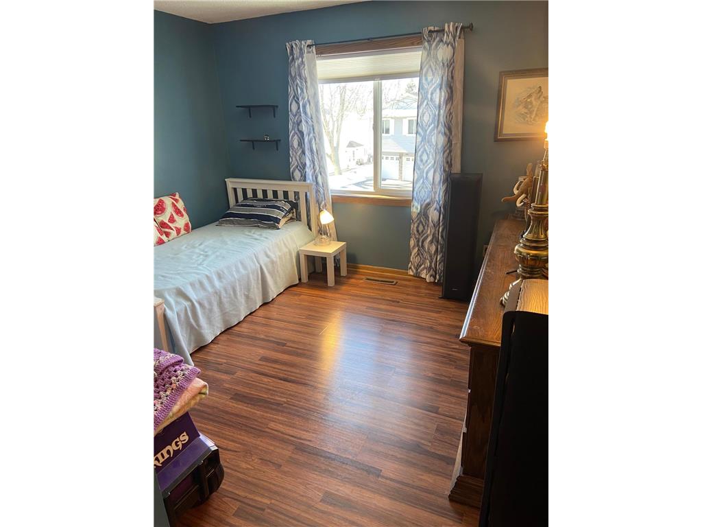 1060 Pond View Court Vadnais Heights MN 55127 6825160 image22