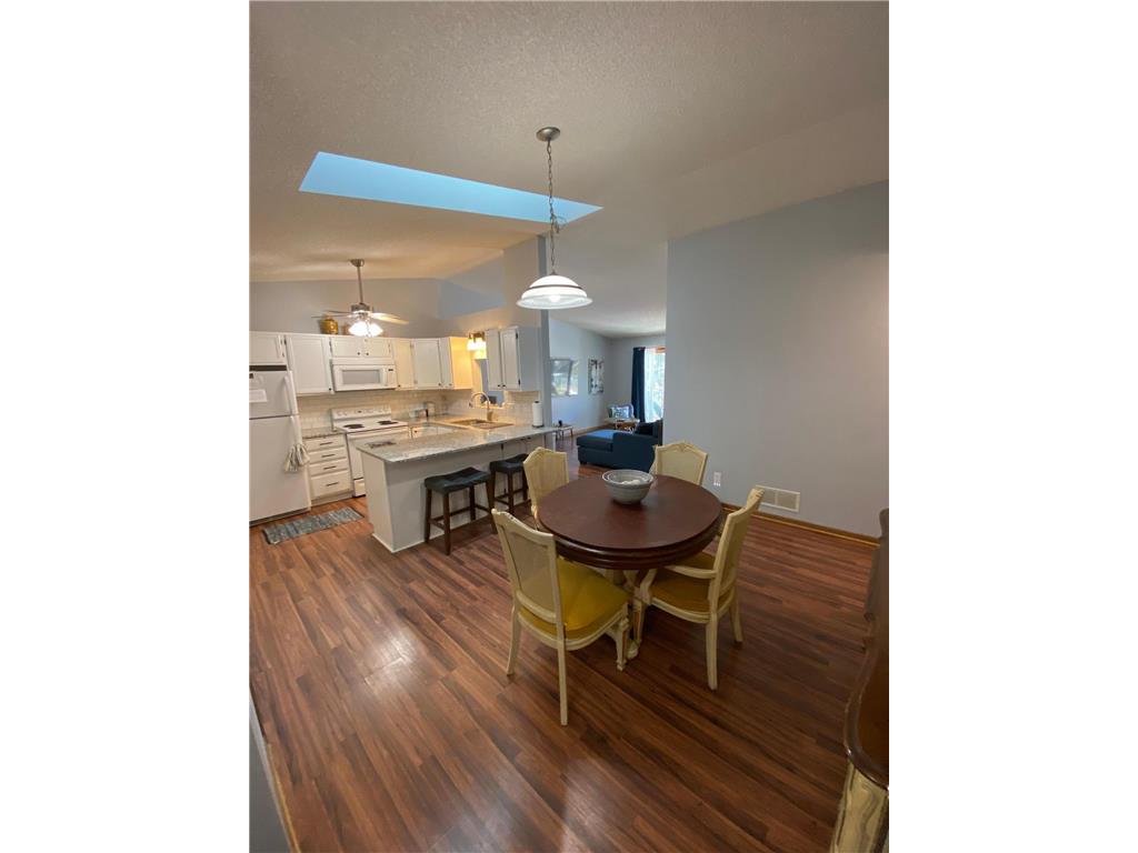 1060 Pond View Court Vadnais Heights MN 55127 6825160 image5