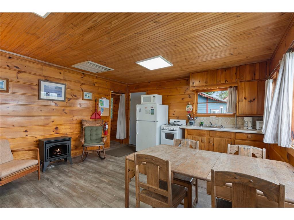 1060 Sarajac Road NE #5 Kego Twp MN 56655 - Girl 7089649 image12