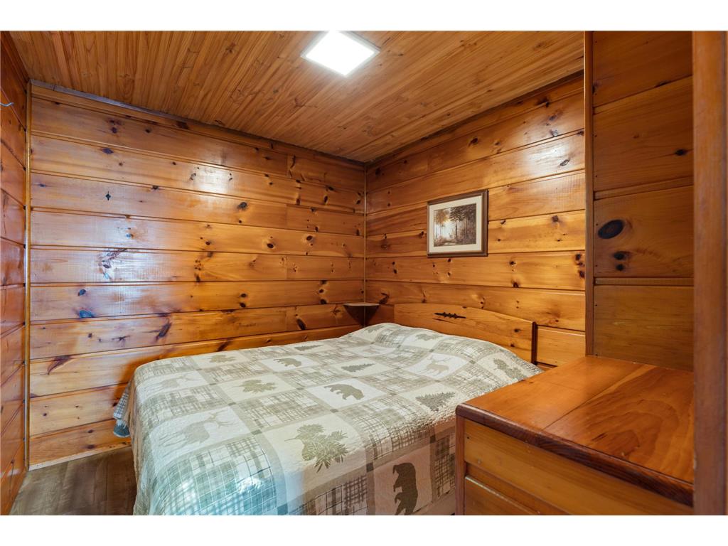 1060 Sarajac Road NE #5 Kego Twp MN 56655 - Girl 7089649 image16