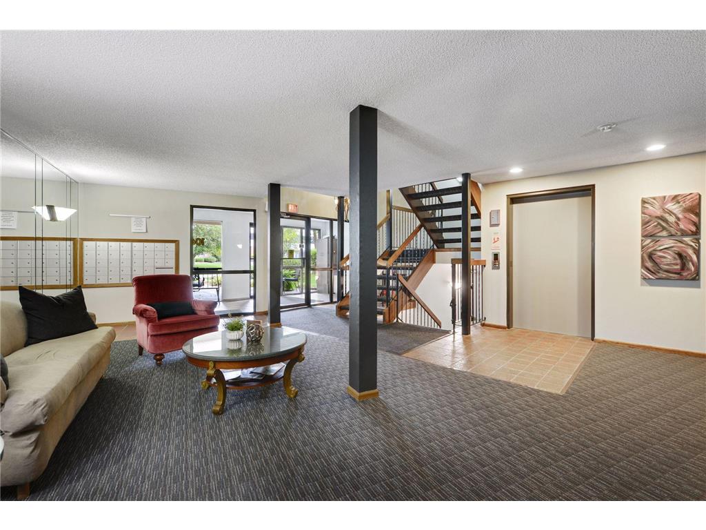 10600 43rd Avenue N #201 Plymouth MN 55442 7009200 image3