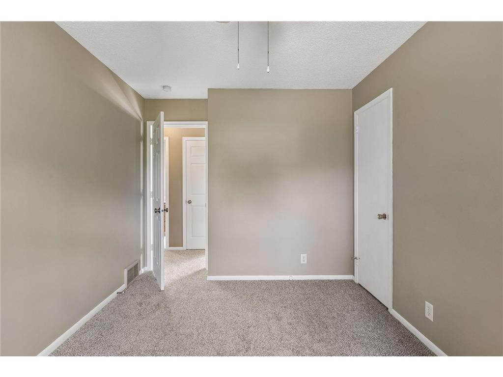 10600 President Drive NE Blaine MN 55434 7106270 image19