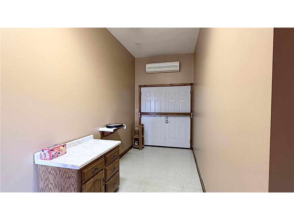 10600 South Avenue Chisago City MN 55013 7037158 image3