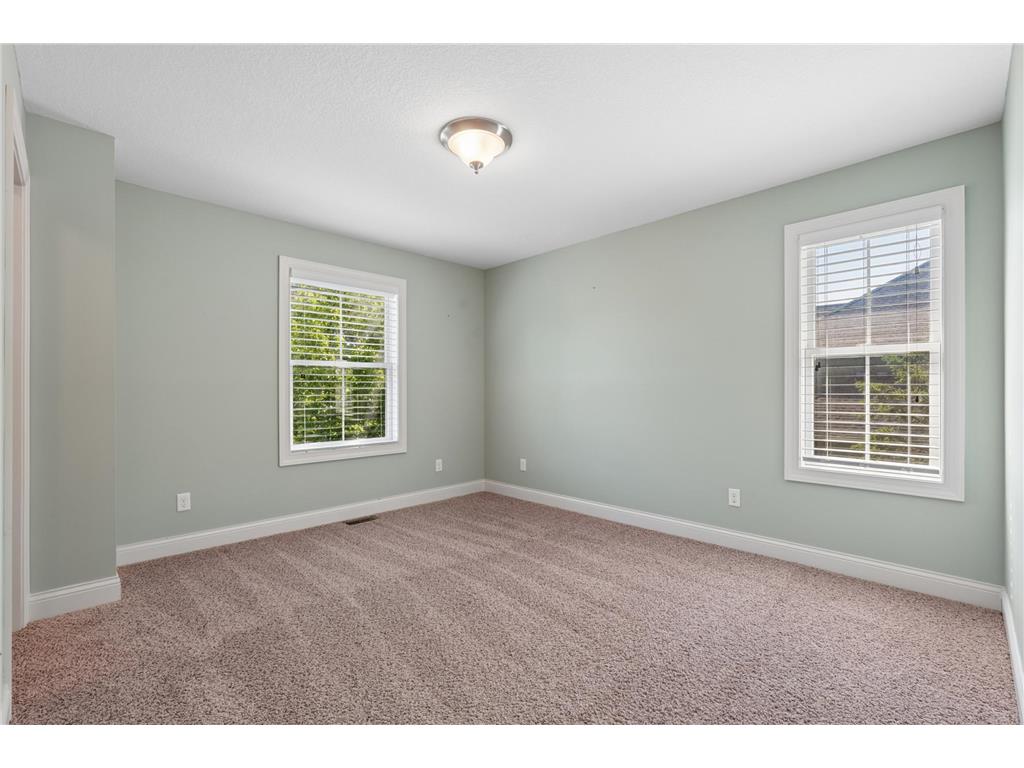 10601 Watersedge Lane Woodbury MN 55129 7061681 image29