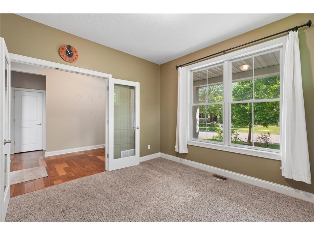 10601 Watersedge Lane Woodbury MN 55129 7061681 image5