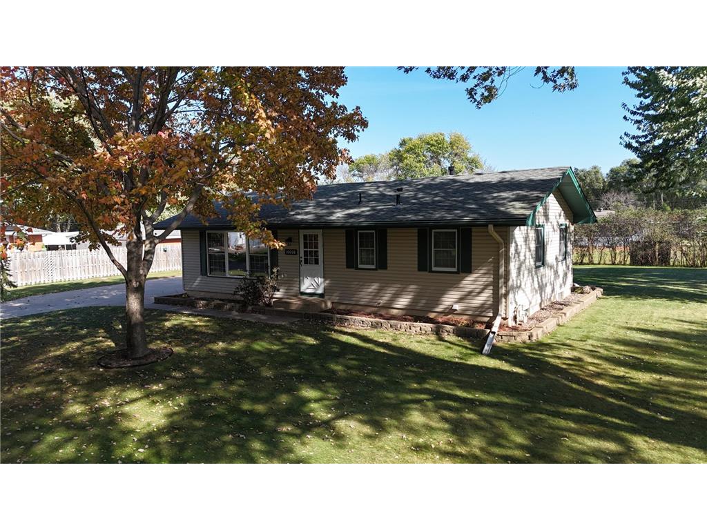 10608 Rhode Island Avenue N Brooklyn Park MN 55445 7007508 image1