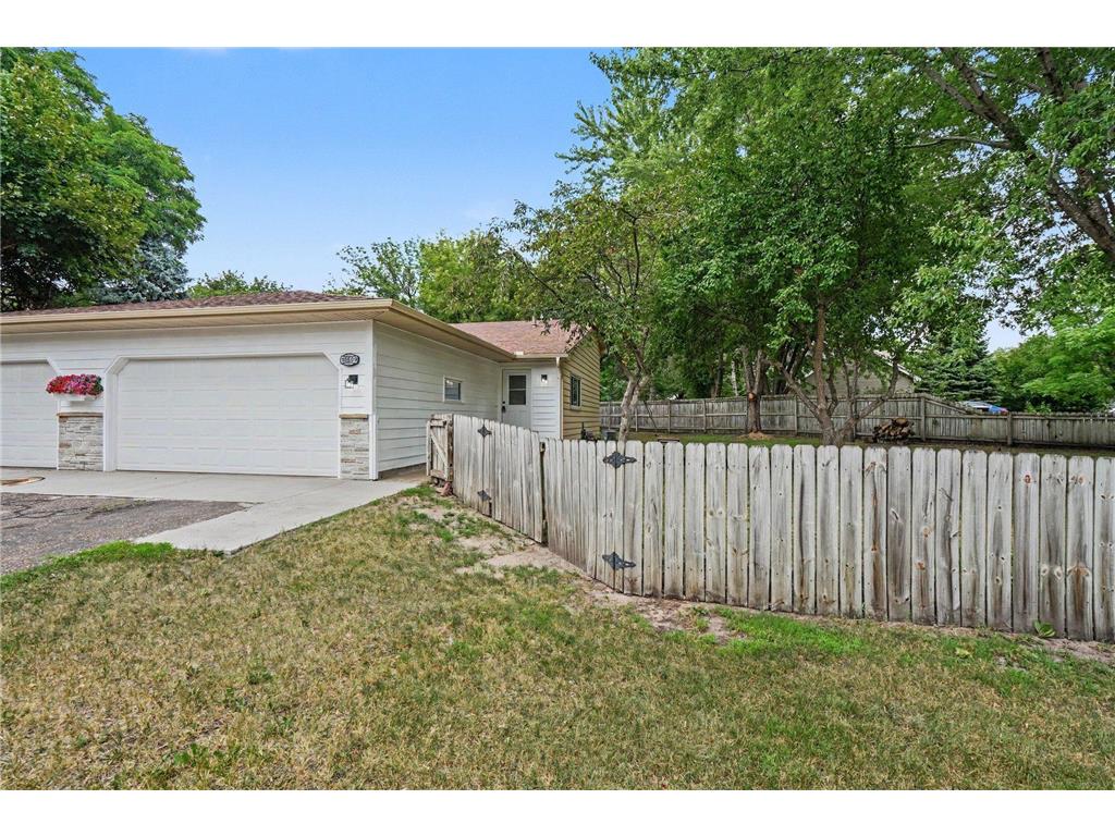 10609 Hummingbird Street NW Coon Rapids MN 55433 7114251 image3