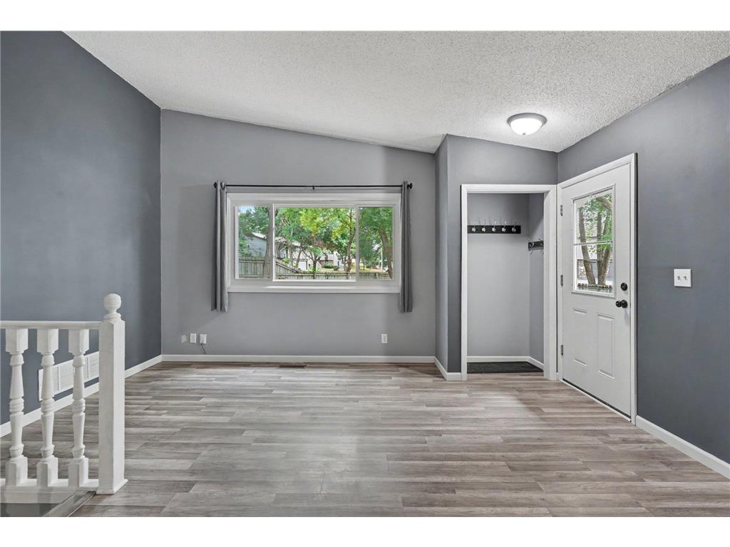 10609 Hummingbird Street NW Coon Rapids MN 55433 7114251 image4