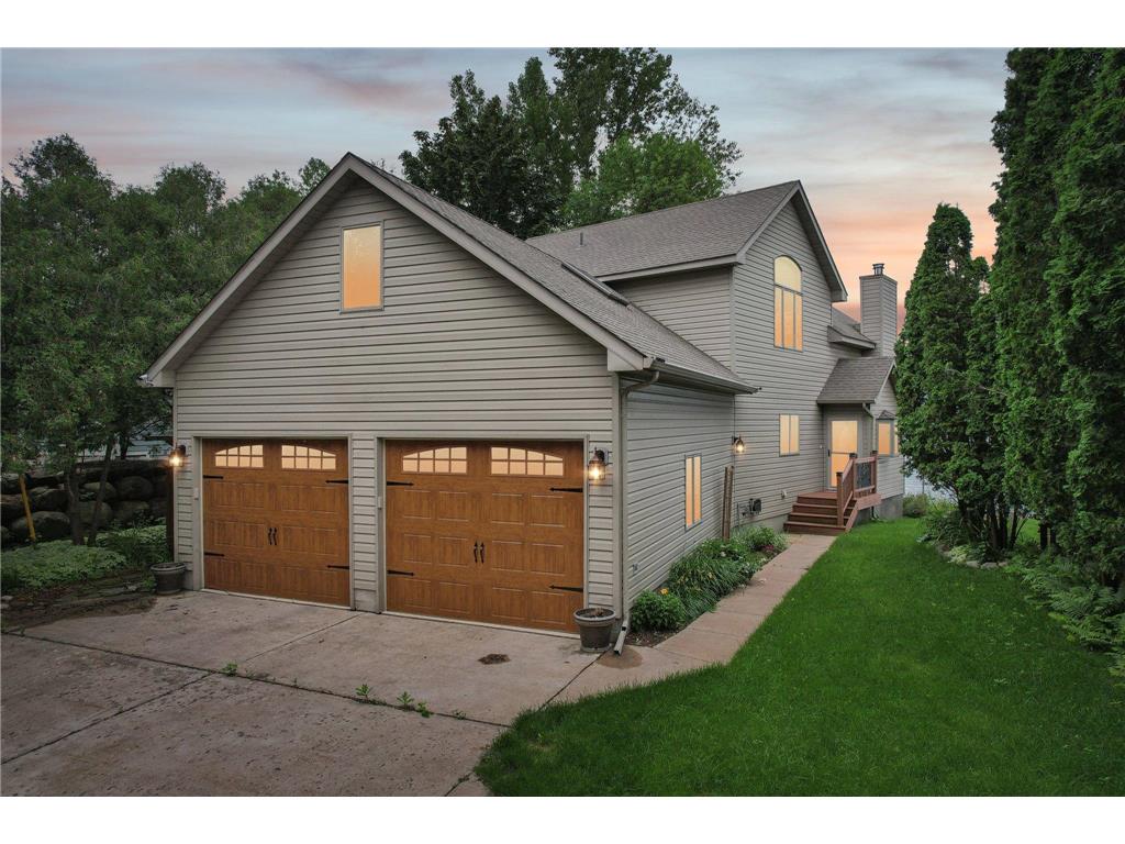 10609 Point Pleasant Road Chisago City MN 55013 - Green 6530001 image1