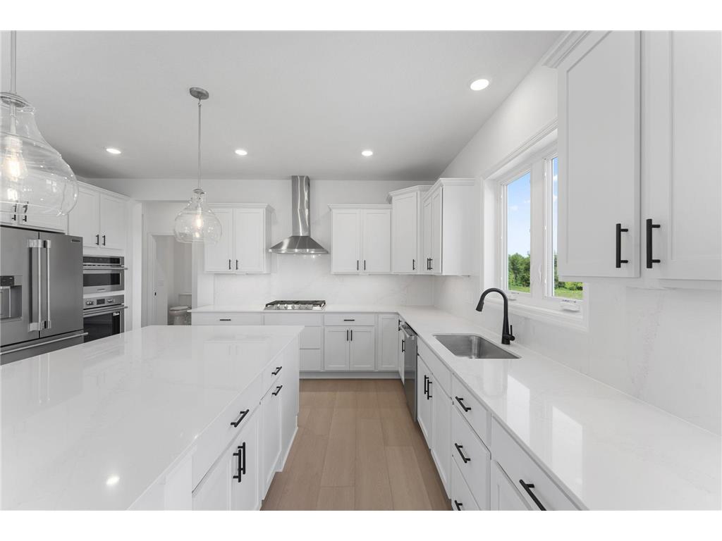1061 Aster Boulevard Rosemount MN 55068 7098559 image3