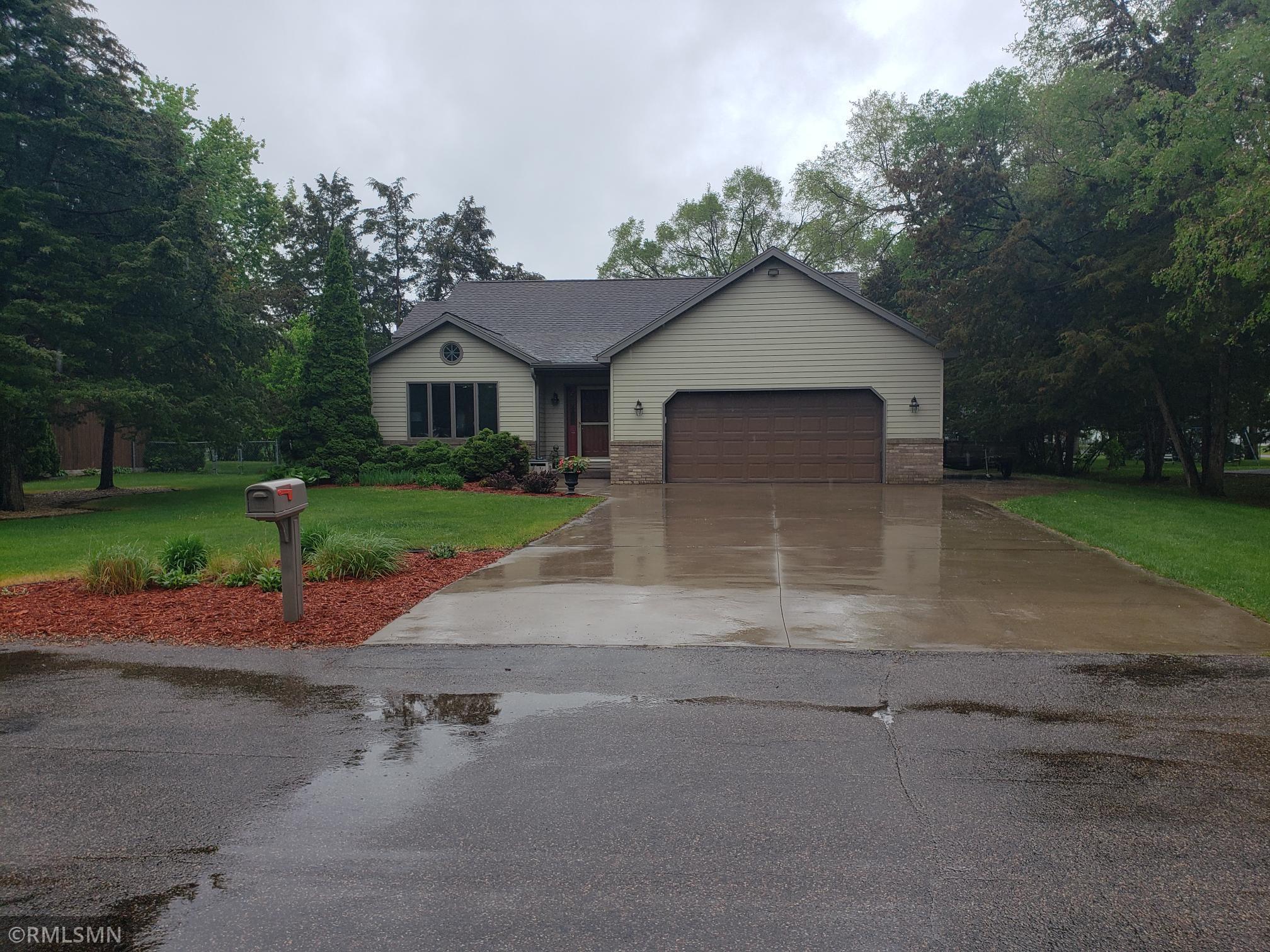 1061 Cedar Lane, Prescott, WI 54021 MLS 5761730 Edina Realty