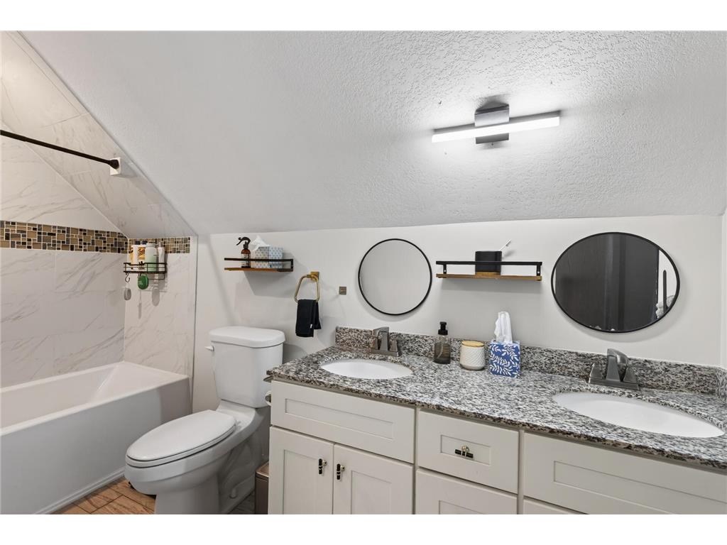 1061 Ohio Street West Saint Paul MN 55118 7092008 image23