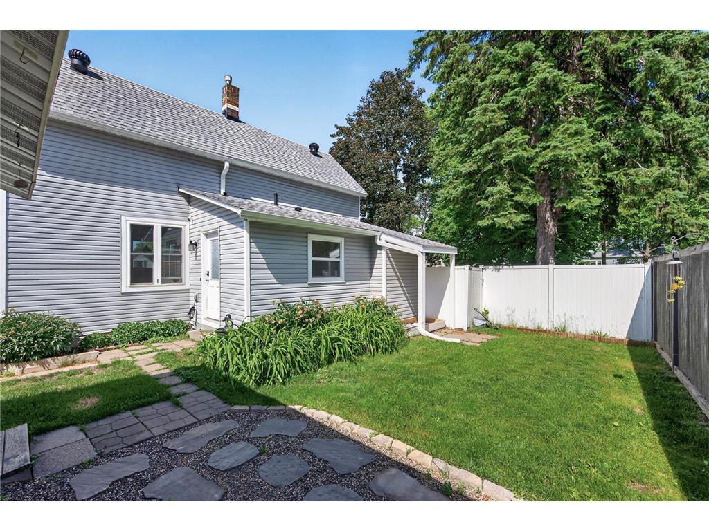 1061 Ohio Street West Saint Paul MN 55118 7092008 image28