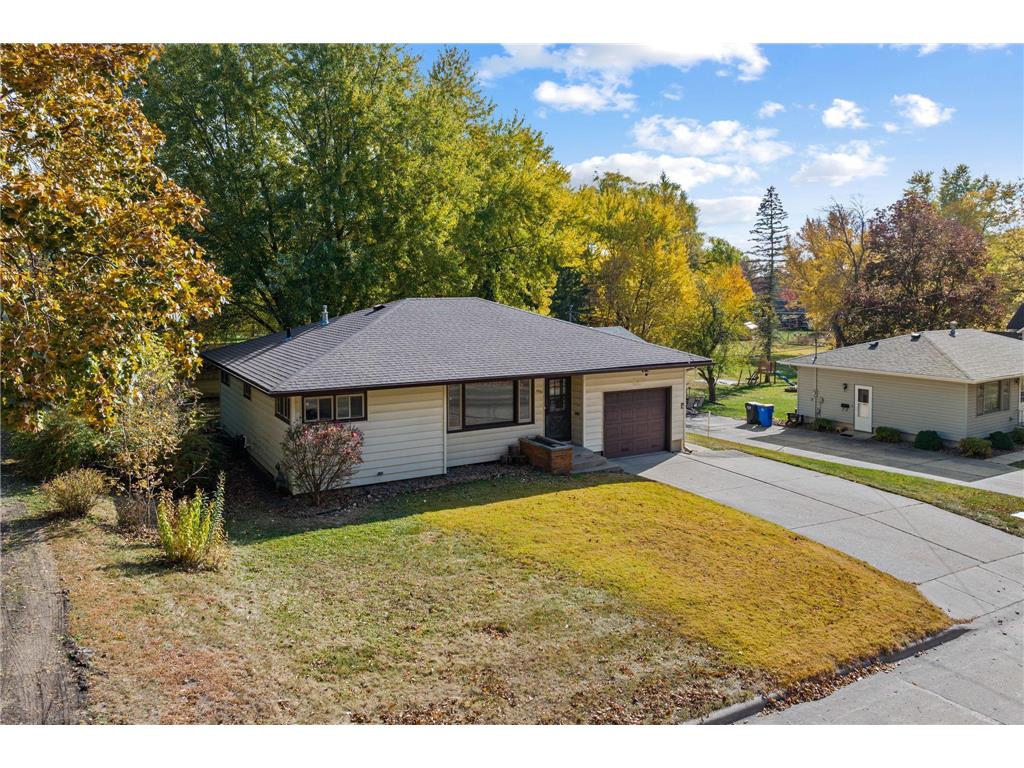 1061 Saint Paul Road Owatonna MN 55060 6646354 image1