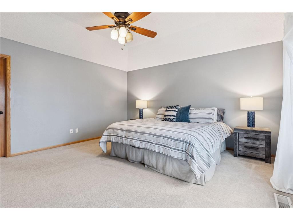 10612 Alison Way Inver Grove Heights MN 55077 6818757 image26