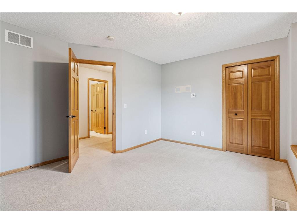 10612 Alison Way Inver Grove Heights MN 55077 6818757 image30