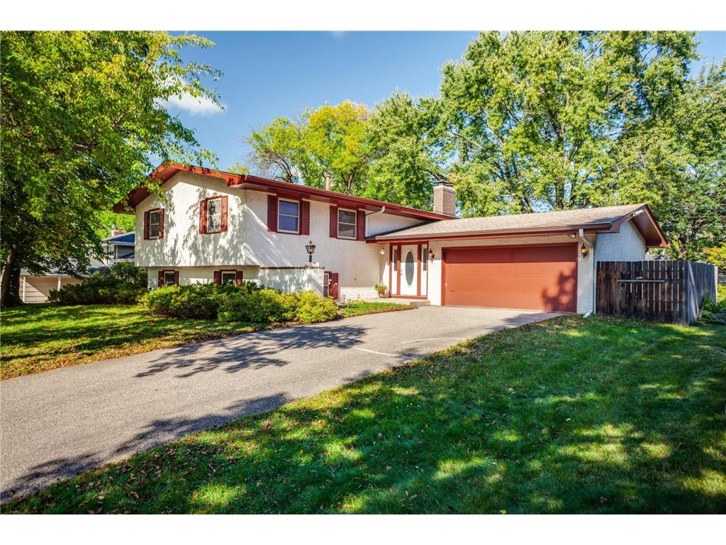 10616 Johnson Road Bloomington MN 55437 6790988 image1