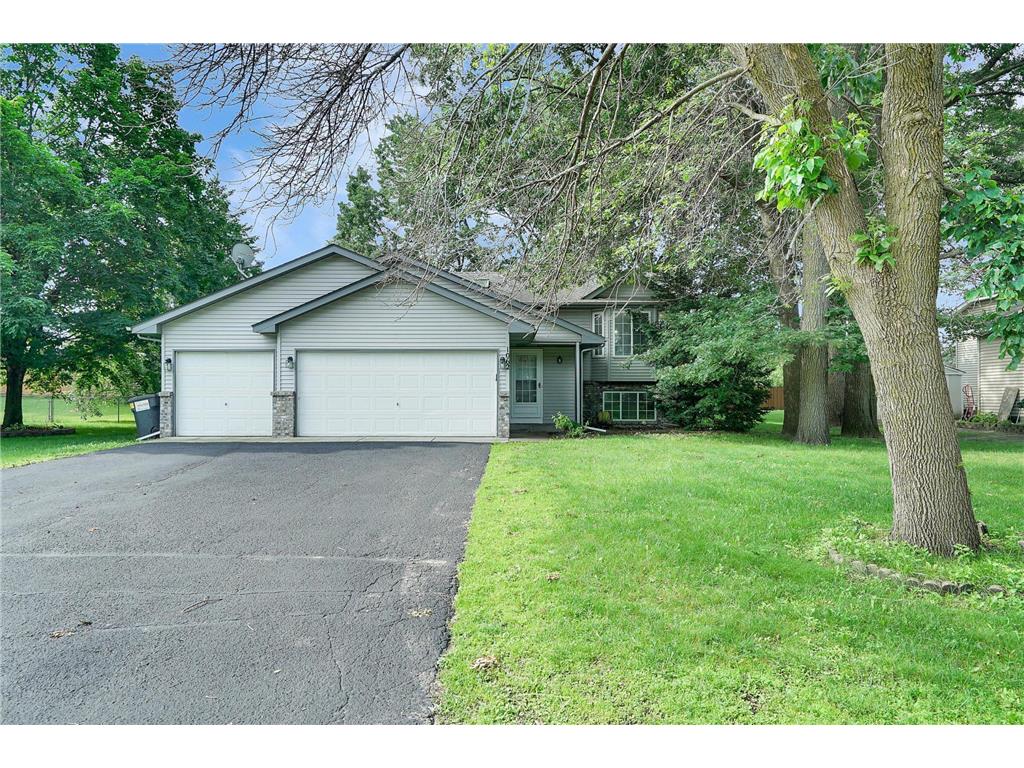 1062 101st Lane NE Blaine MN 55434 6559732 image1