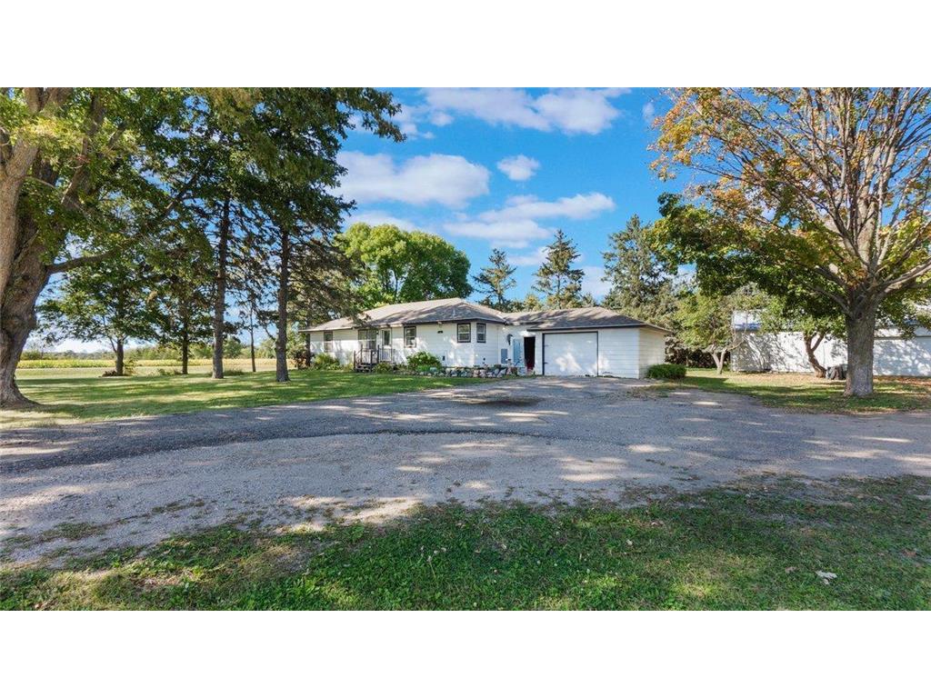 1062 Harrison Street W Annandale MN 55302 6603600 image1