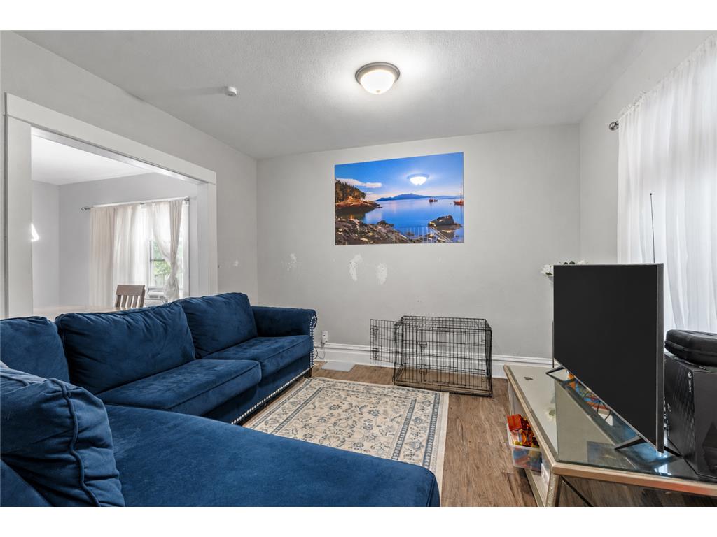 1062 Minnehaha Avenue E Saint Paul MN 55106 7087428 image4