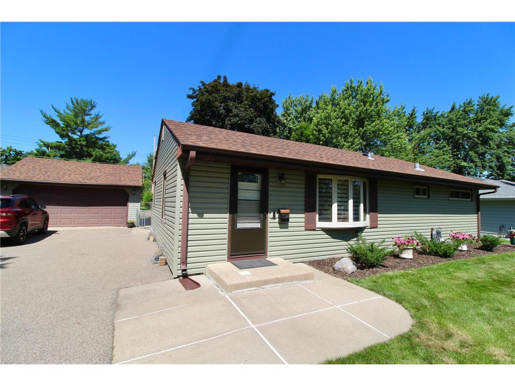 10624 Sheridan Avenue S Bloomington MN 55431 6749176 image1