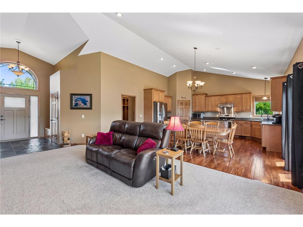 10627 Colorado Avenue N Brooklyn Park MN 55443 7070098 image13