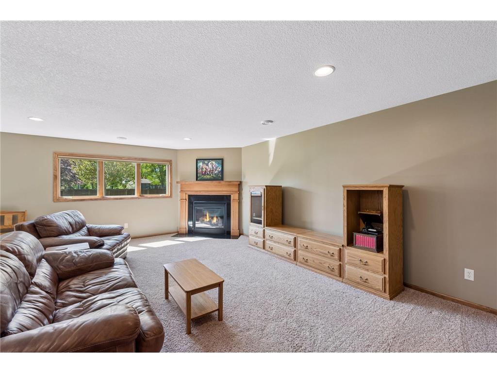 10627 Colorado Avenue N Brooklyn Park MN 55443 7070098 image23