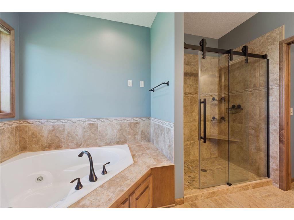 10627 Colorado Avenue N Brooklyn Park MN 55443 7070098 image28