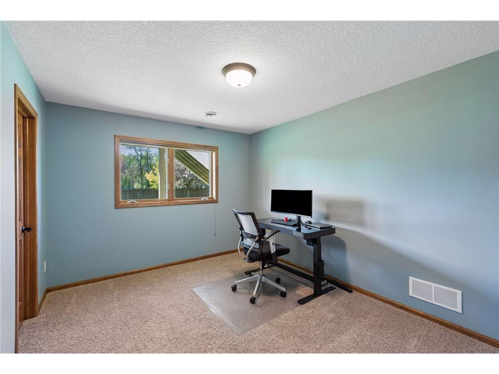 10627 Colorado Avenue N Brooklyn Park MN 55443 7070098 image36